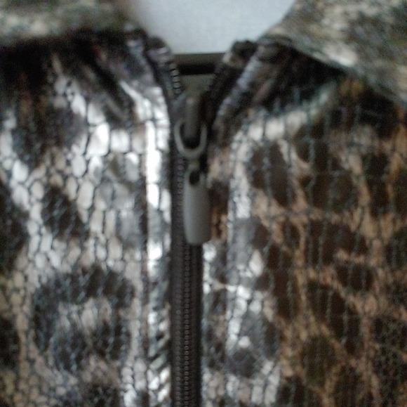 Chico's jacket size 3 - Picture 3 of 4